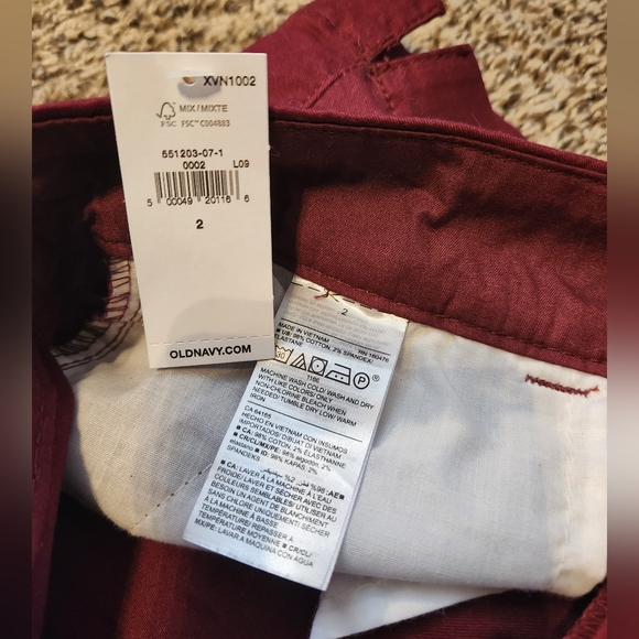 Old Navy Shorts | size 2 - Picture 5 of 5